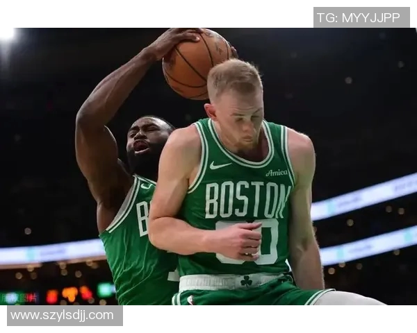 蓝光雷霆对决凯尔特人精彩赛事回顾与分析