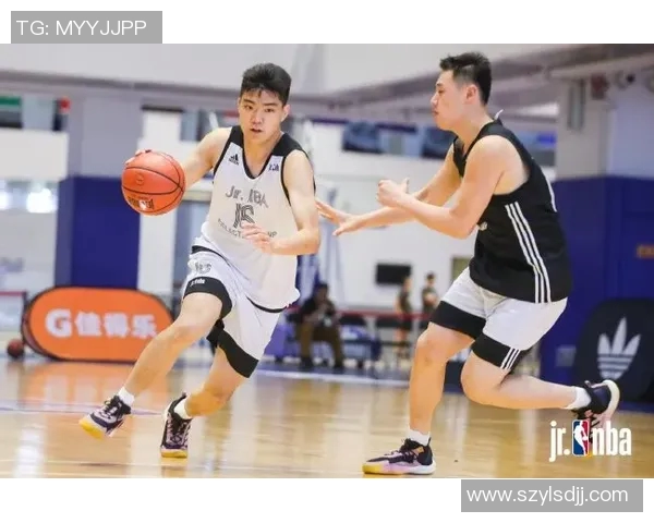 张骋宇的成长之路:从青涩少年到行业精英的蜕变与奋斗故事 张骋宇的成长之路:从青涩少年到行业精英的蜕变与奋斗故事