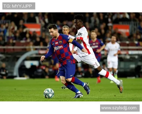 梅西助力巴黎逆转巴萨晋级八强上演精彩帽子戏法