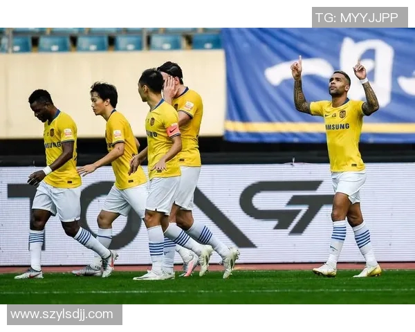 一方与长春的激烈对决结果揭晓球迷们的期待与失落交织在一起