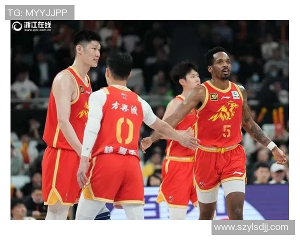 CBA季后赛精彩对决辽宁队迎战广厦队争夺晋级名额