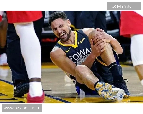 克莱汤普森的篮球传奇之路与勇士队的辉煌历程 克莱汤普森的篮球传奇之路与勇士队的辉煌历程