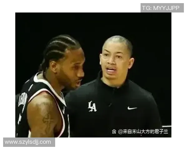 马刺与快船常规赛对决精彩回顾球队表现与战术分析